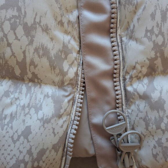 NWT Athleta Winter Snow Puffy Jacket xxs - Picture 6 of 10